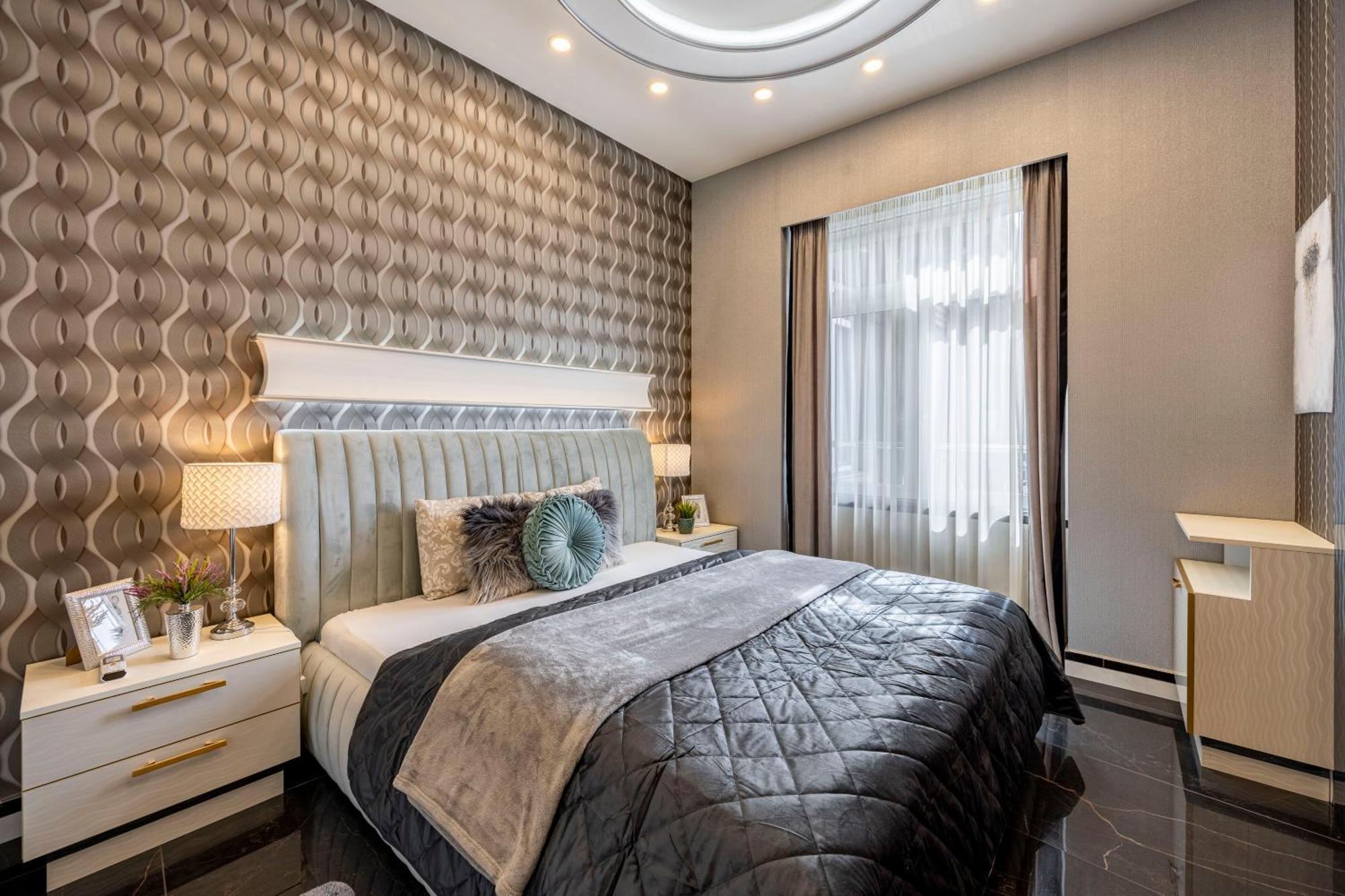 Luxury Royal Central Apartment By Prestige Homes Будапеща Екстериор снимка